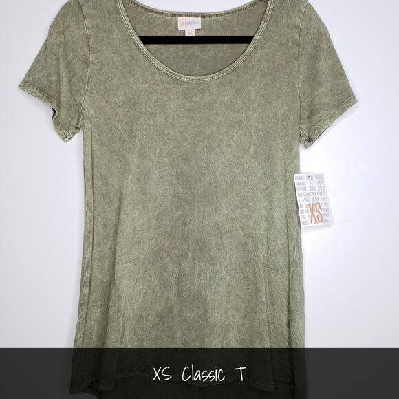 LuLaRoe Tops - LuLaRoe Classic Tee XS Acid Wash NEW